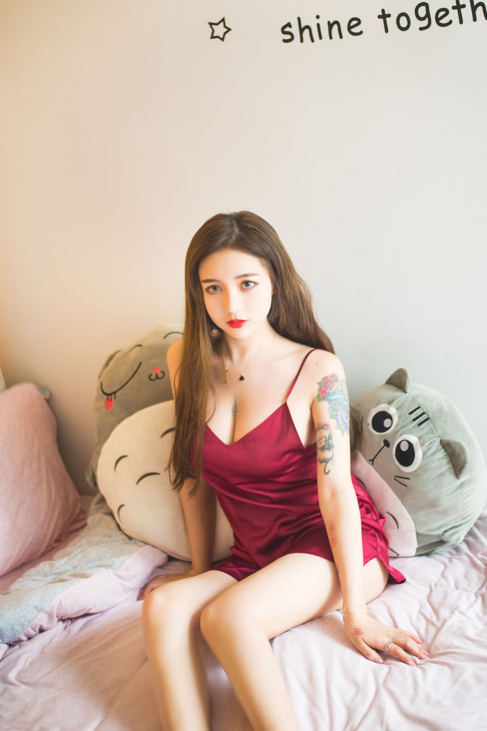 洛丽塔大哥No.002-吊带睡衣 [14P]