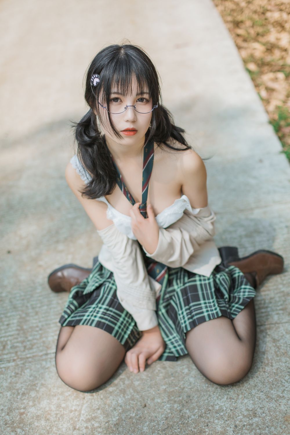 枸名(逐月su)No.005-贩卖写真 7套 – 乡间小路 [45P]