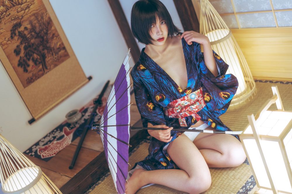 枸名(逐月su)No.008-孔雀和服 [39P]
