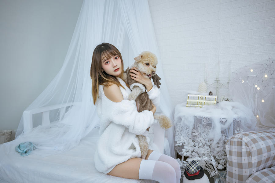 兔子Zzz不吃胡萝卜No.113 – 温馨少女与宠物们 [23P]-图云谷
